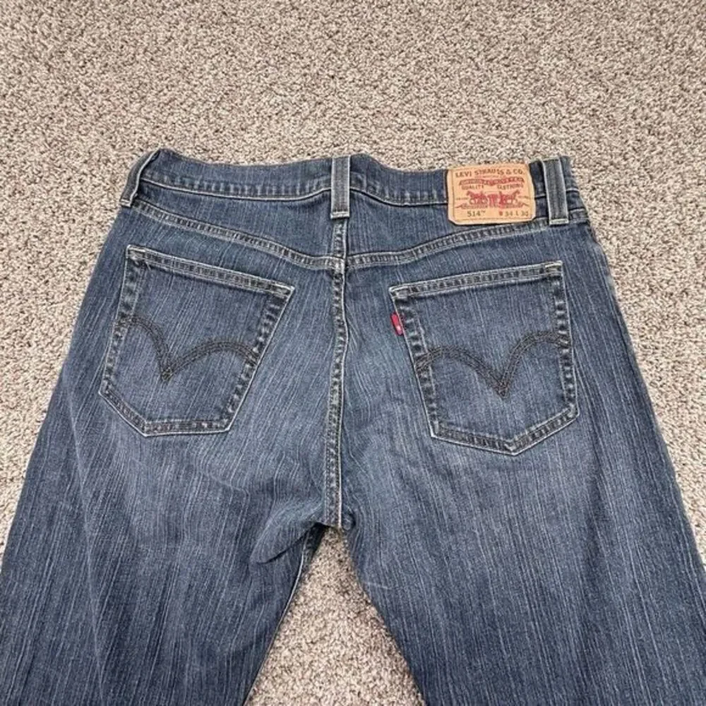 Levi's 514 Jeans Mens 34x30 Slim Straight Denim Medium‎ Wash Blue Actual
